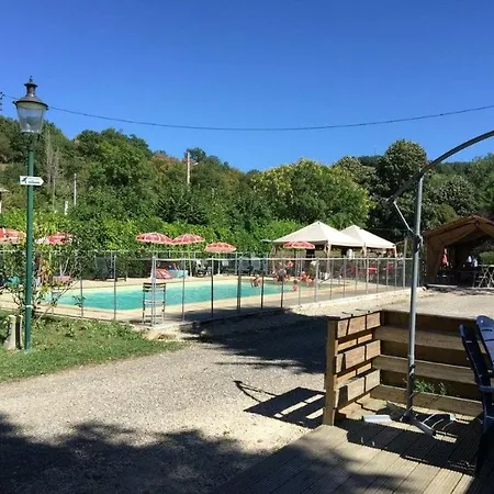 Luxe tent Safari Tent At Camping De La Bonnette Caylus